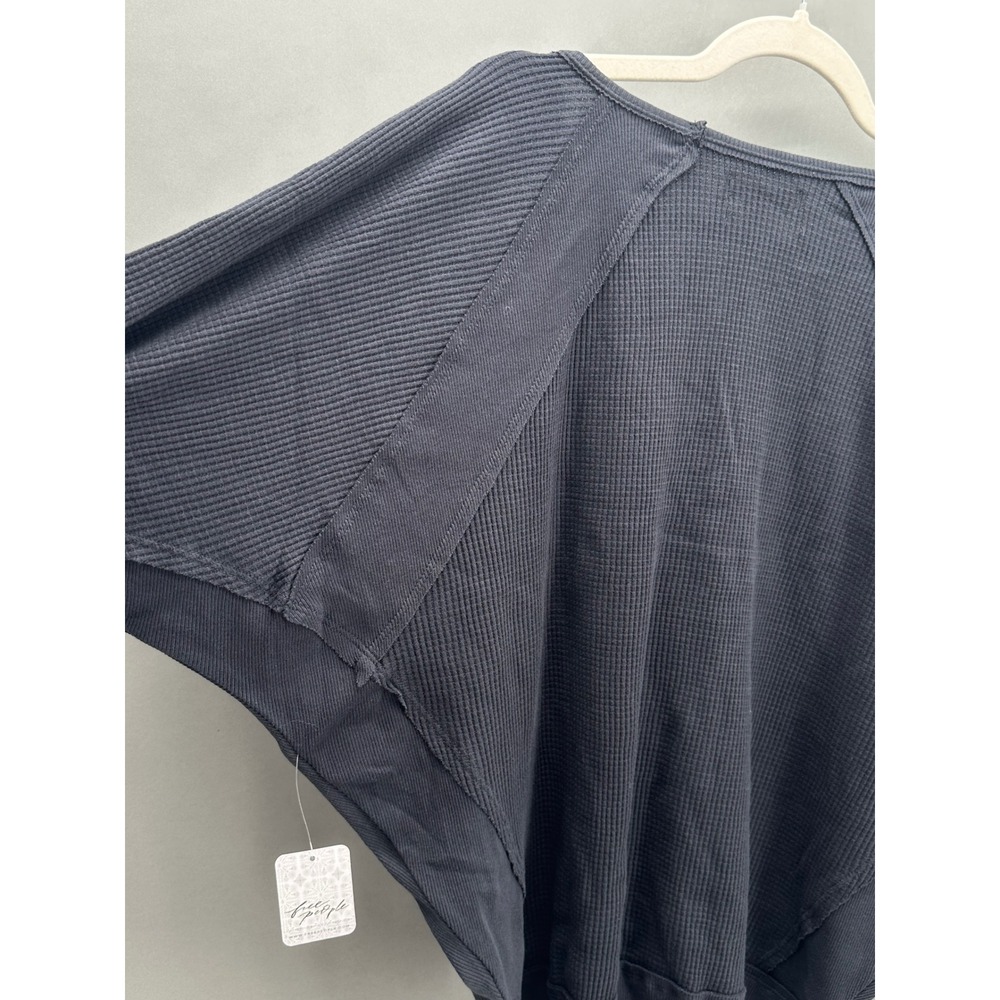 Free People Santa Clara Thermal Top Black Waffle Knit Size S OB1581265 Cozy NWT - Picture 6 of 10